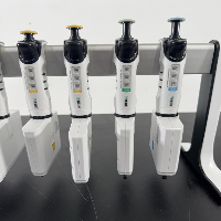 Integra Multichannel Pipettes w/Stand - Quantity 7 image 3